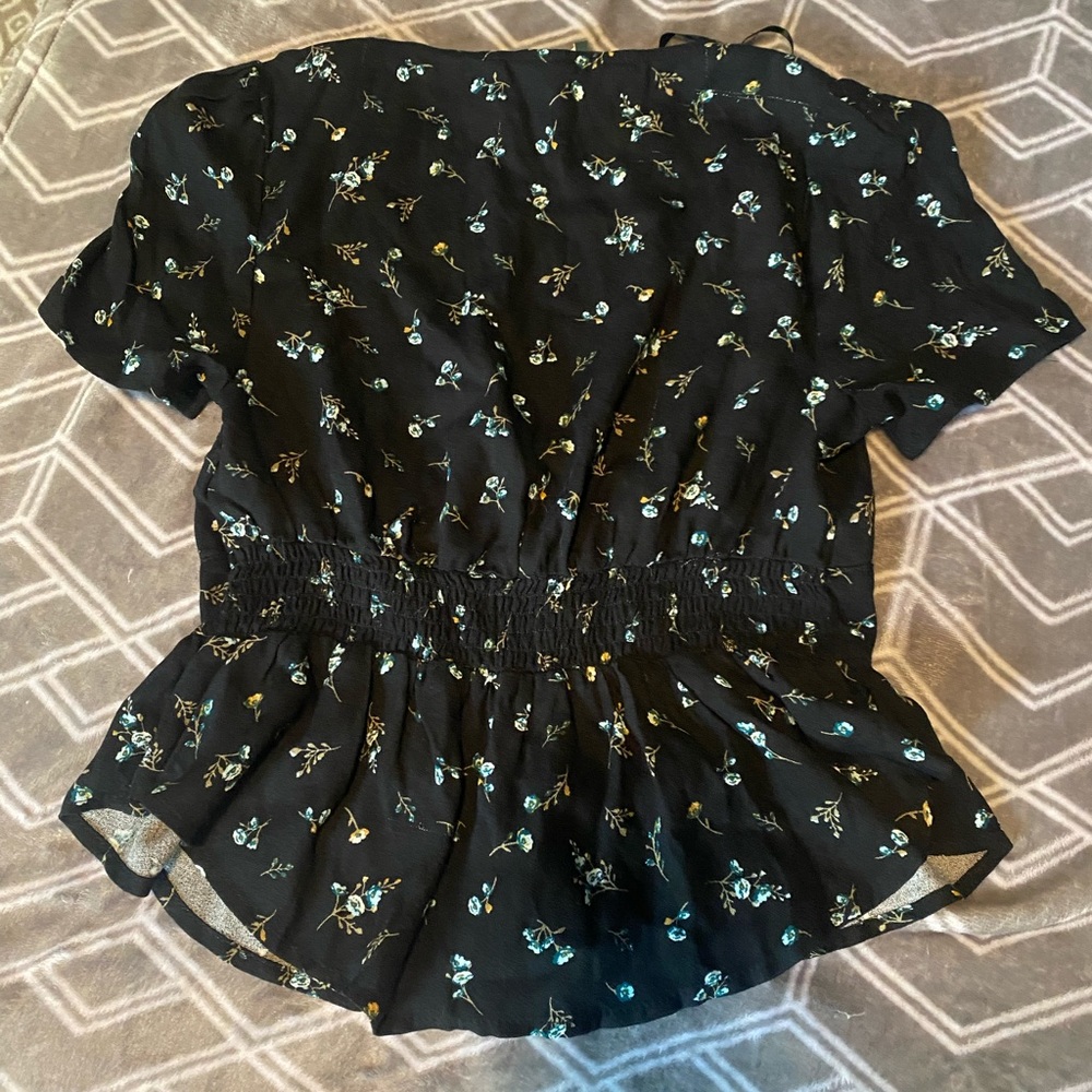 Womens wild fable floral tee
